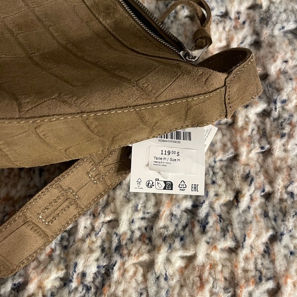 Women’s suede Zara purse - Picture 4 of 5